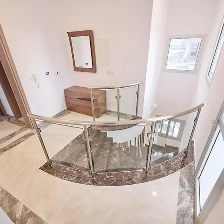 Olymp Luxury D - Luxury Escape With Direct Access And Unique Sunsets וילה